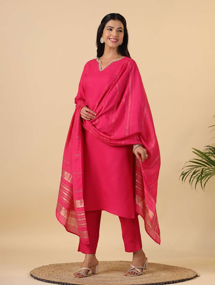 women three quarter sleeve kurta pant with dupatta set - 21709490 -  Standard Image - 1