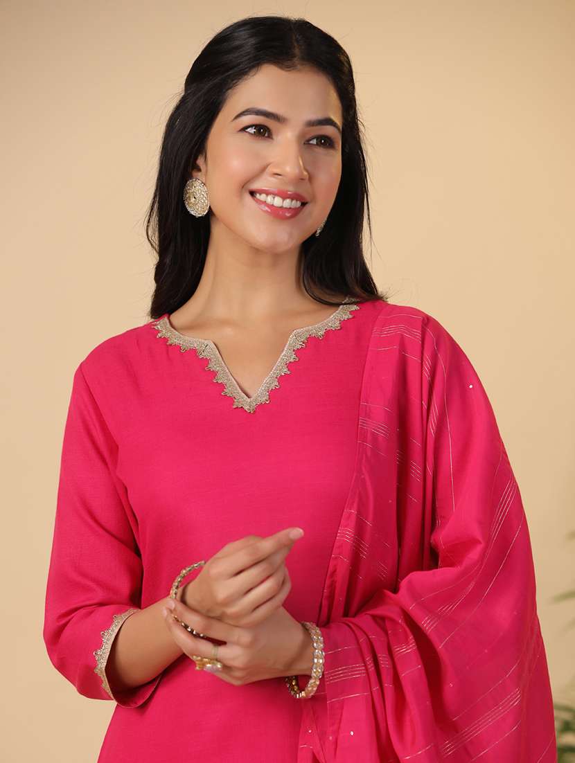 women three quarter sleeve kurta pant with dupatta set - 21709490 - Standard Image - 4