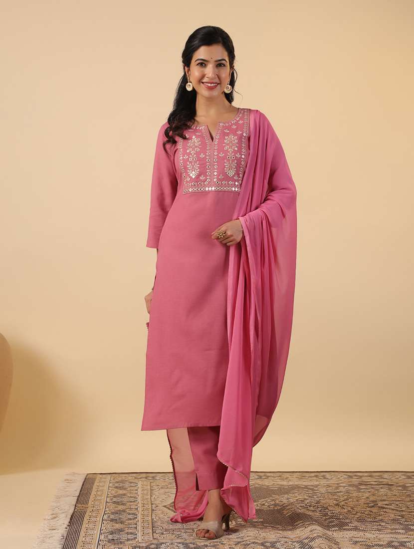 women three quarter sleeve kurta pant with dupatta set