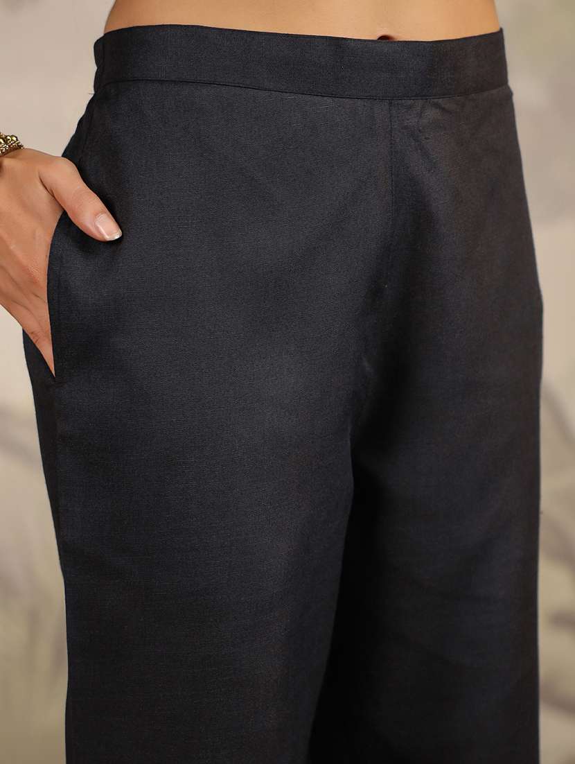 women three quarter sleeve kurta pant with dupatta set - 21709508 -  Standard Image - 4