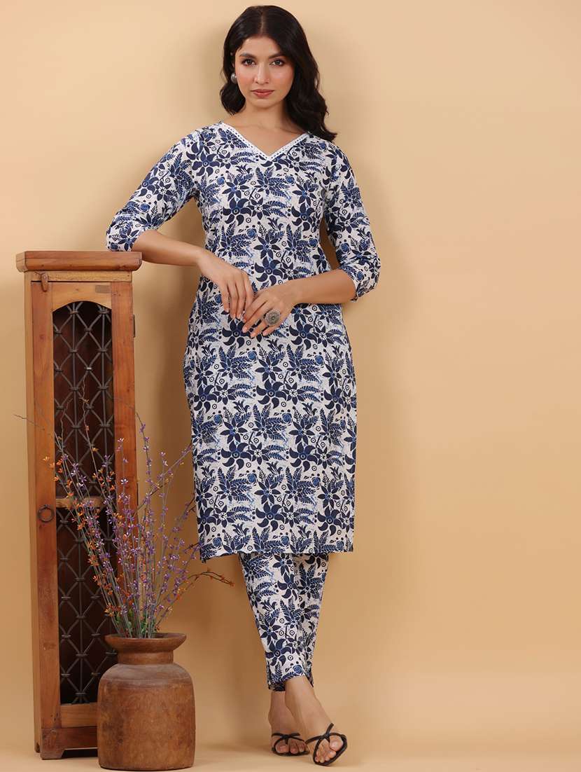 women printed three quarter sleeves kurta pant set - 21709515 -  Standard Image - 1