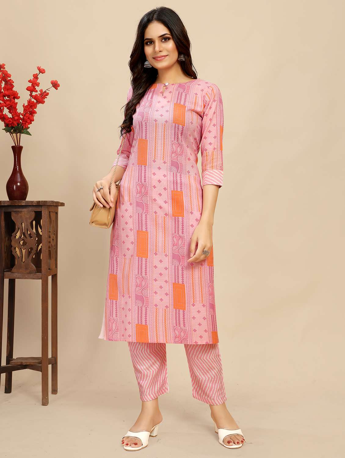 women printed three quarter sleeve straight kurta - 21710280 -  Zoom Image - 0