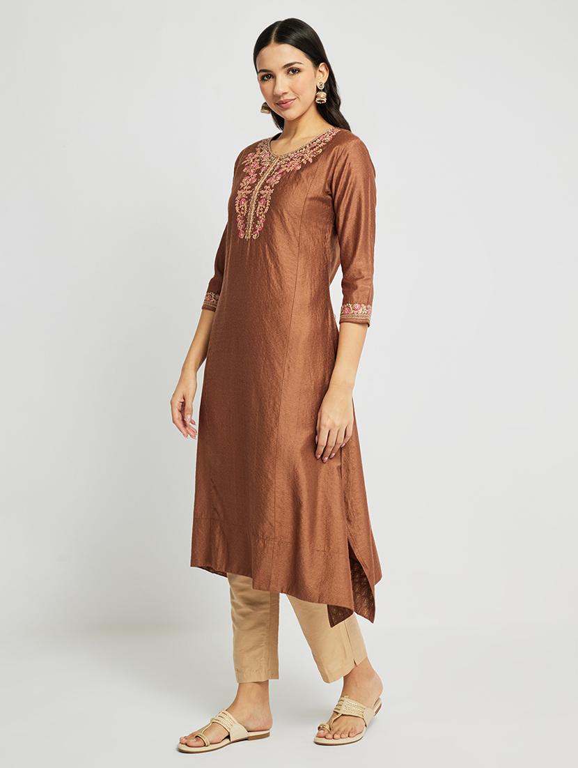 women embroidered three quarter sleeve a-line kurta - 21710391 - Standard Image - 1
