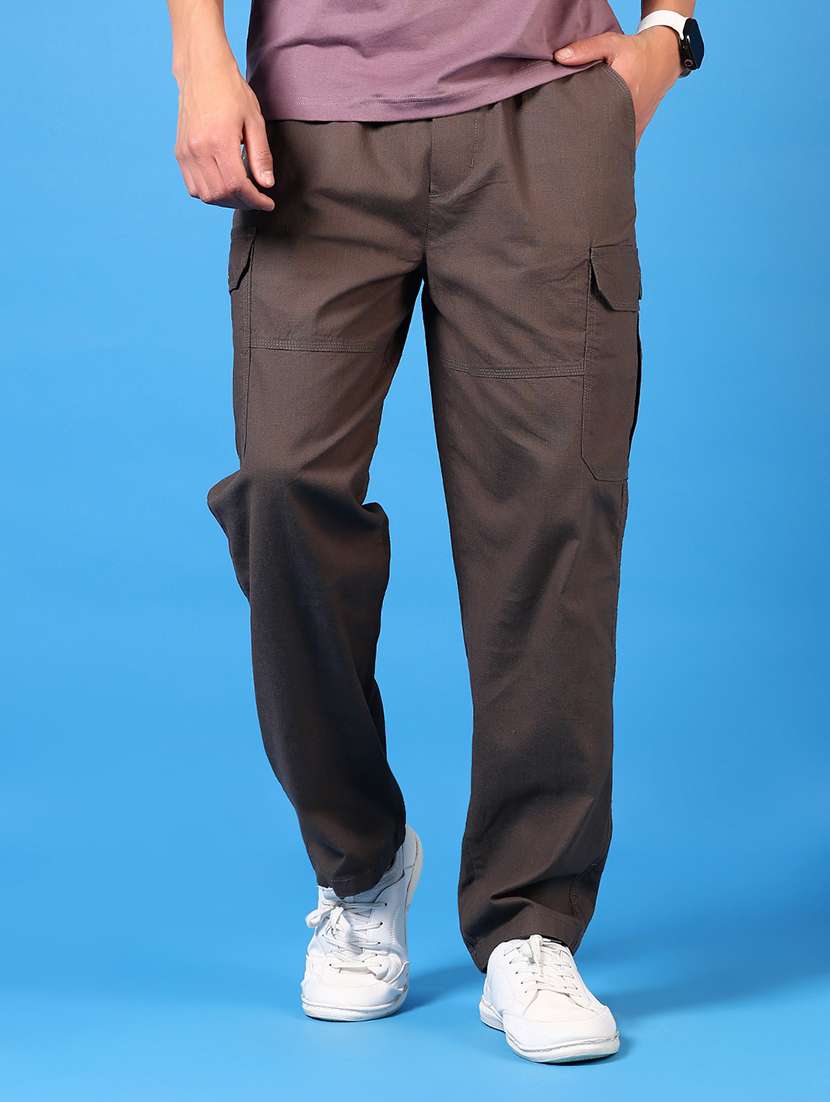 men brown solid mid rise cargo