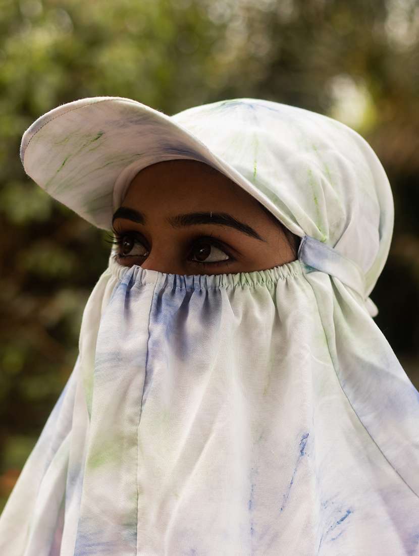 women tie & dye cap scarf - 21710826 -  Standard Image - 1