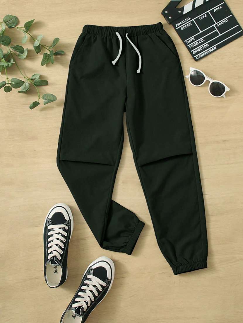 boys solid mid rise jogger