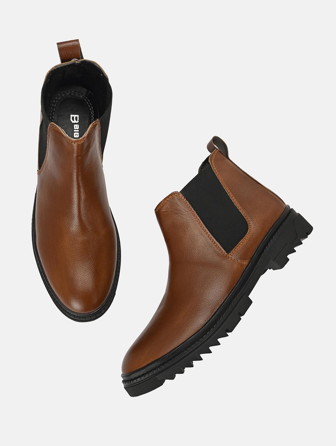 men slip on low ankle boots - 21710960 -  Standard Image - 1