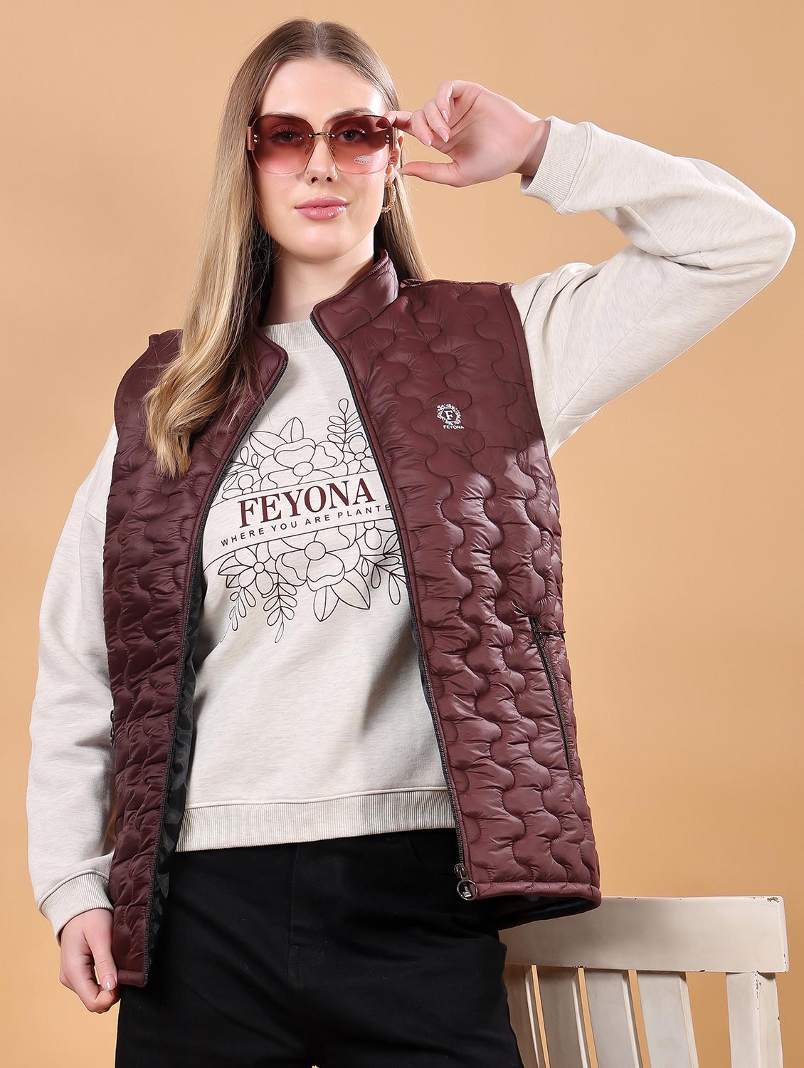women sleeveless solid quilted jacket - 21710984 - Standard Image - 4