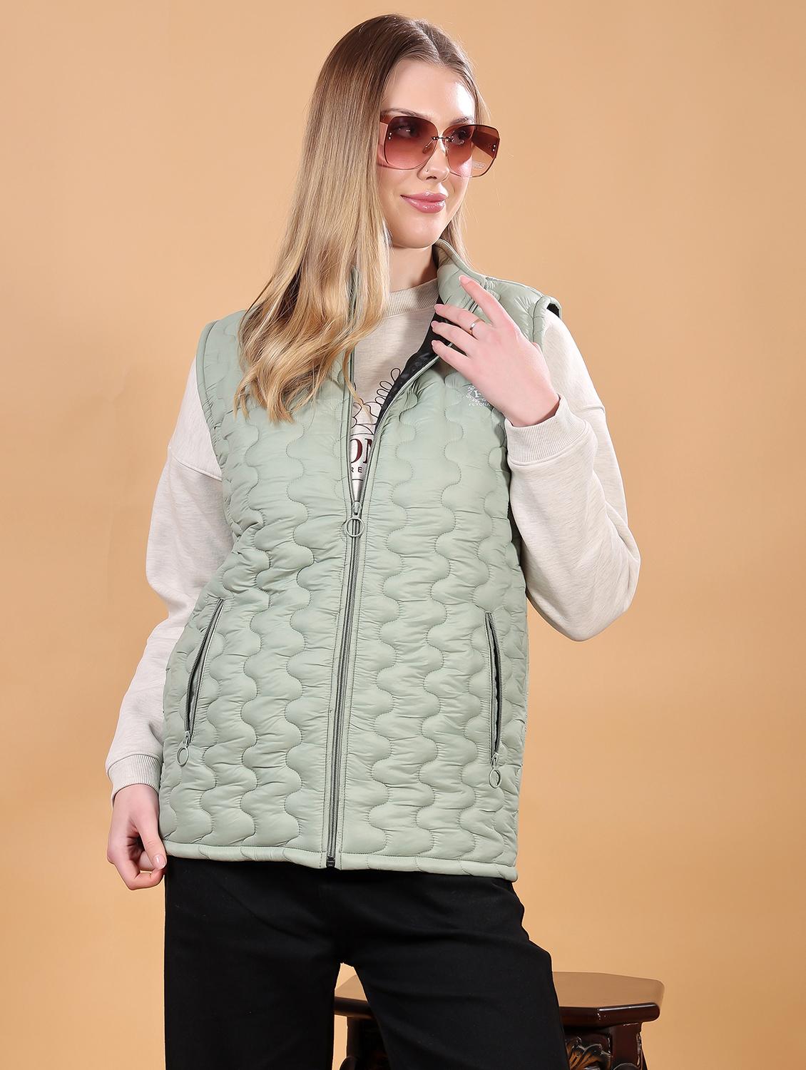 women sleeveless solid quilted jacket - 21710986 - Standard Image - 4