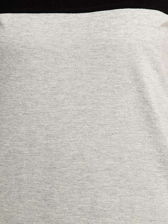 women color blocked round neck regular top - 21711302 -  Standard Image - 4