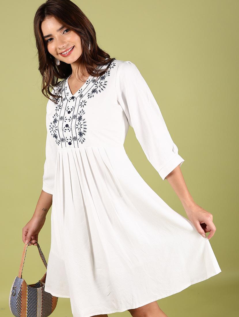 women embroidered v-neck a-line dress