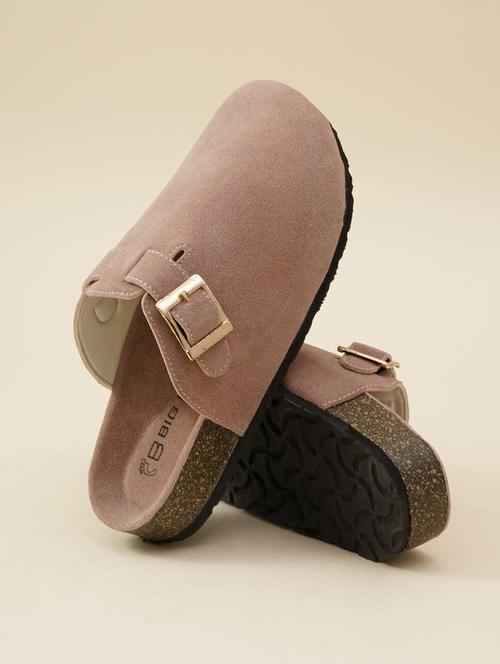 women solid slip on mules - 21711950 - Standard Image - 0