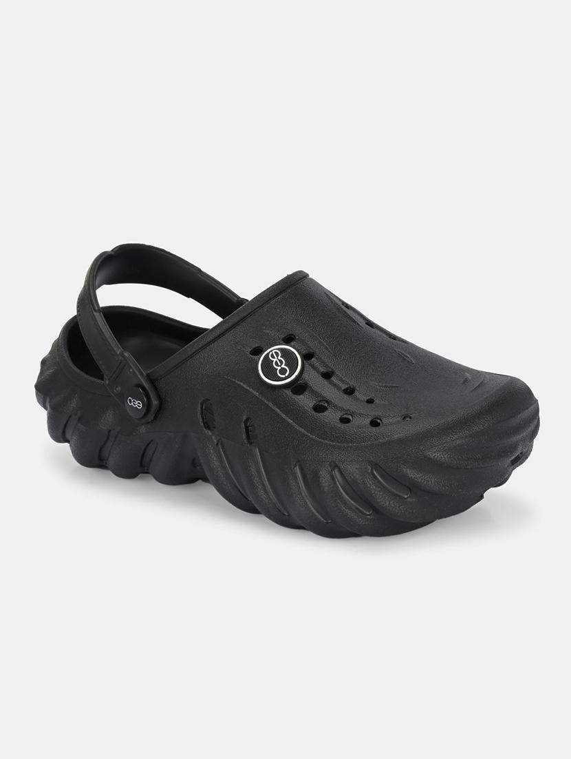 men solid ultra-comfort crocs - 21711962 - Standard Image - 1