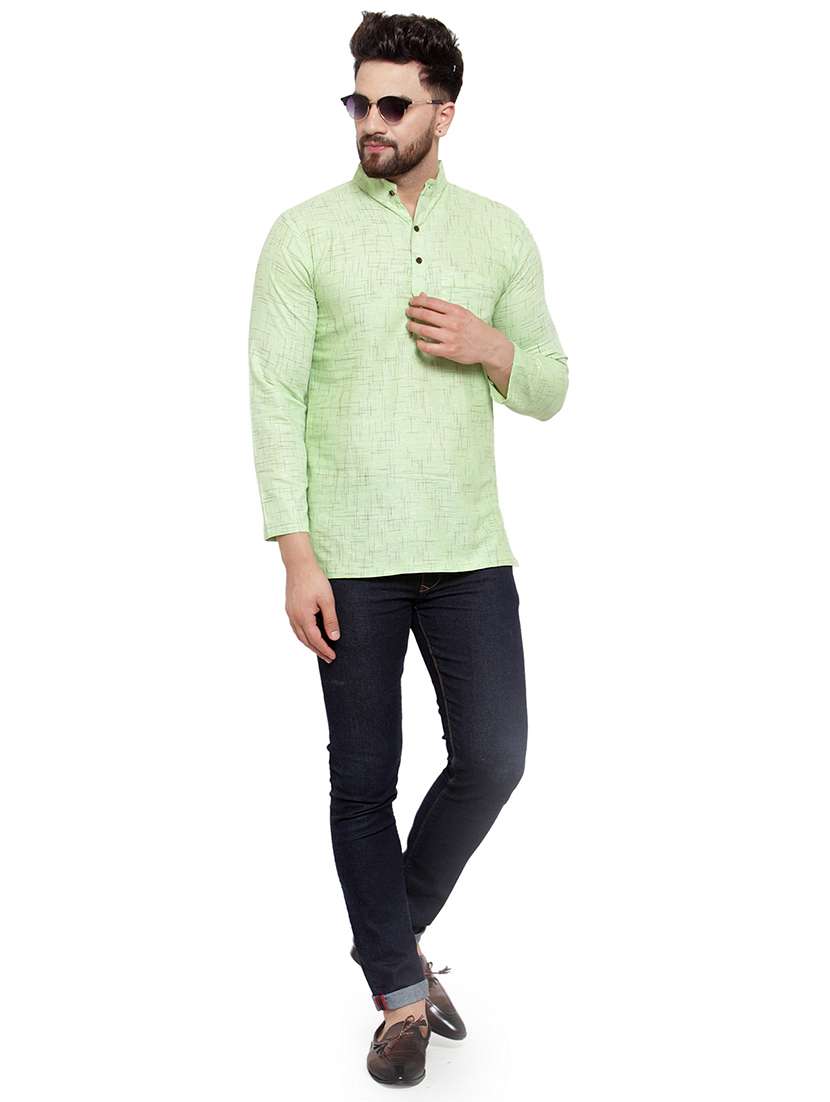 men mandarin neck solid short kurta - 21712097 - Standard Image - 4