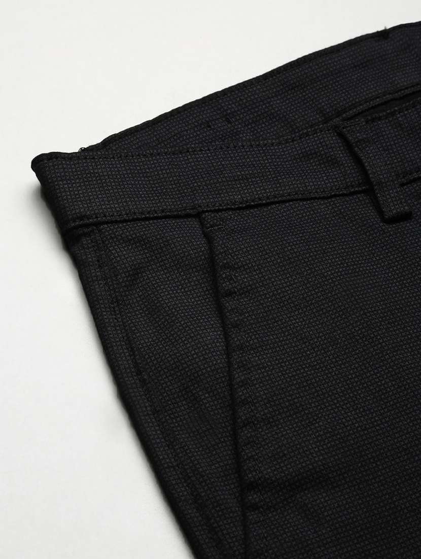 men solid mid rise chinos - 21712340 -  Standard Image - 4