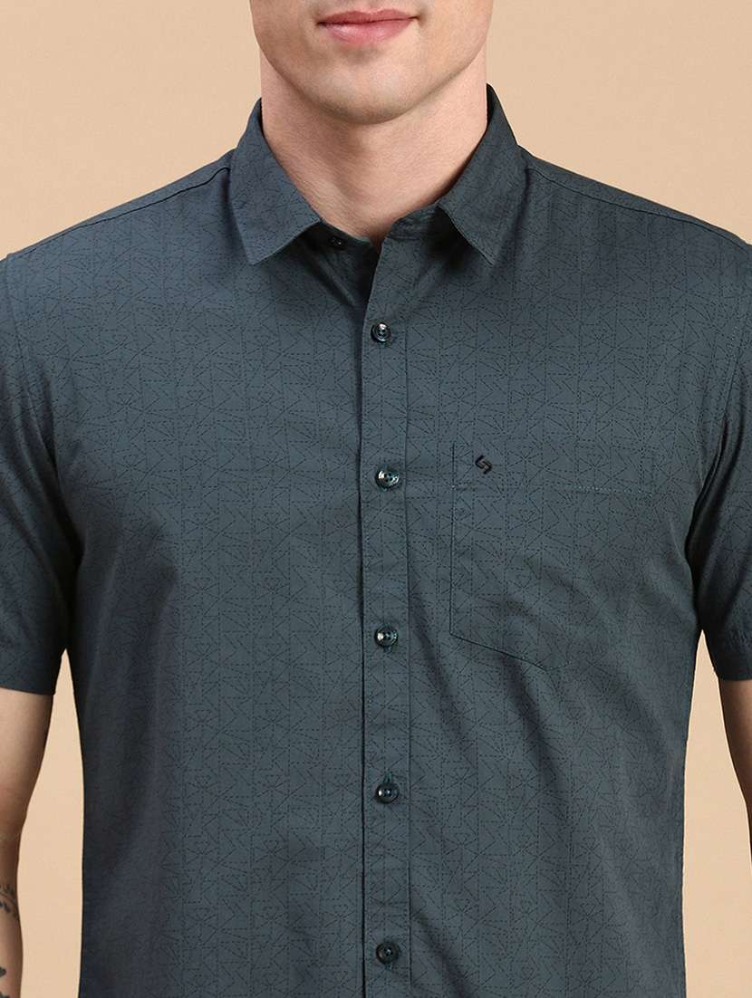 men printed collared casual shirt - 21712381 -  Standard Image - 4