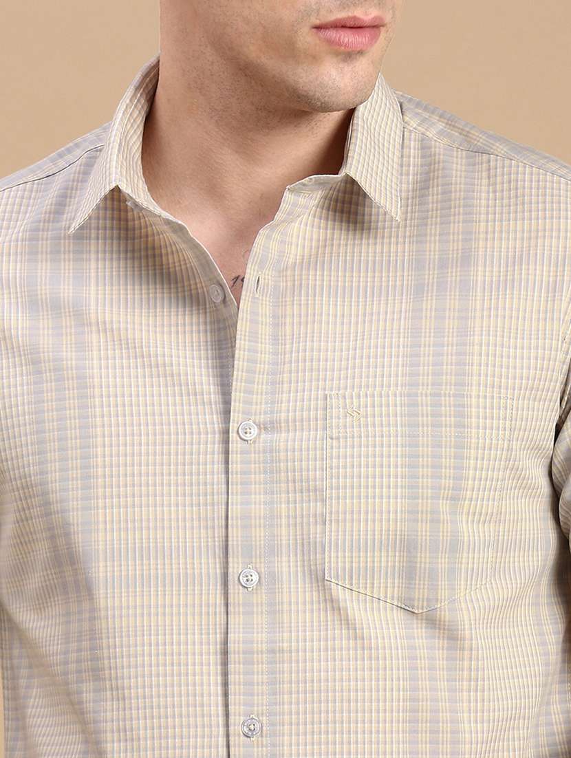 men checkered collared casual shirt - 21712402 -  Standard Image - 4