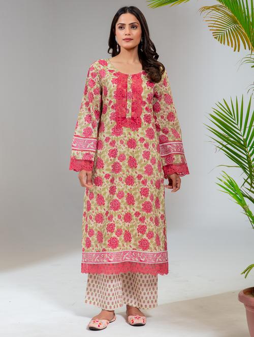 women floral three quarter sleeve straight kurta - 21713462 -  Standard Image - 0