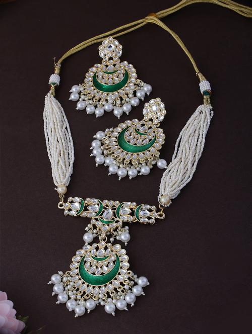 green kundan & pearls jewellery set - 21713808 - Standard Image - 0