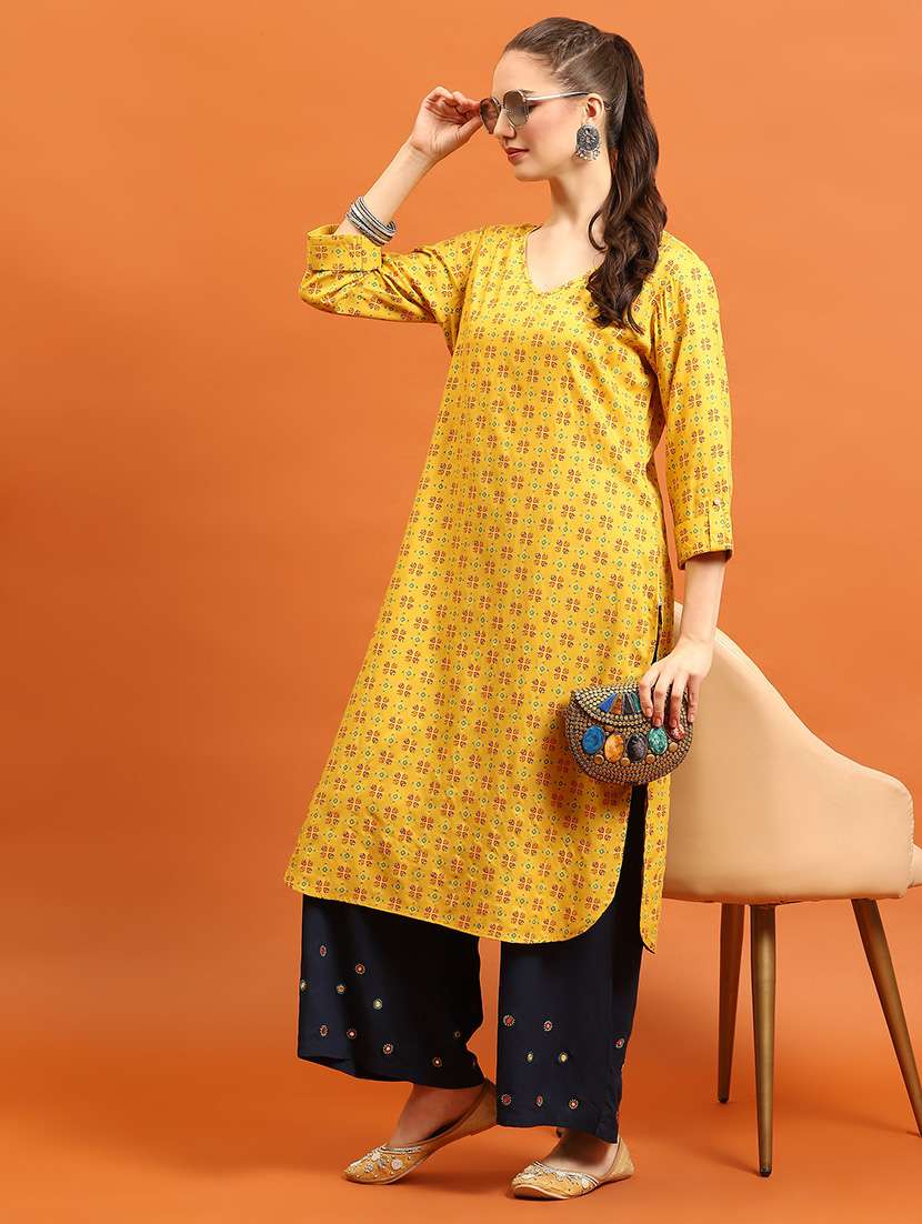 women printed three quarter sleeve straight kurta - 21714255 -  Standard Image - 4