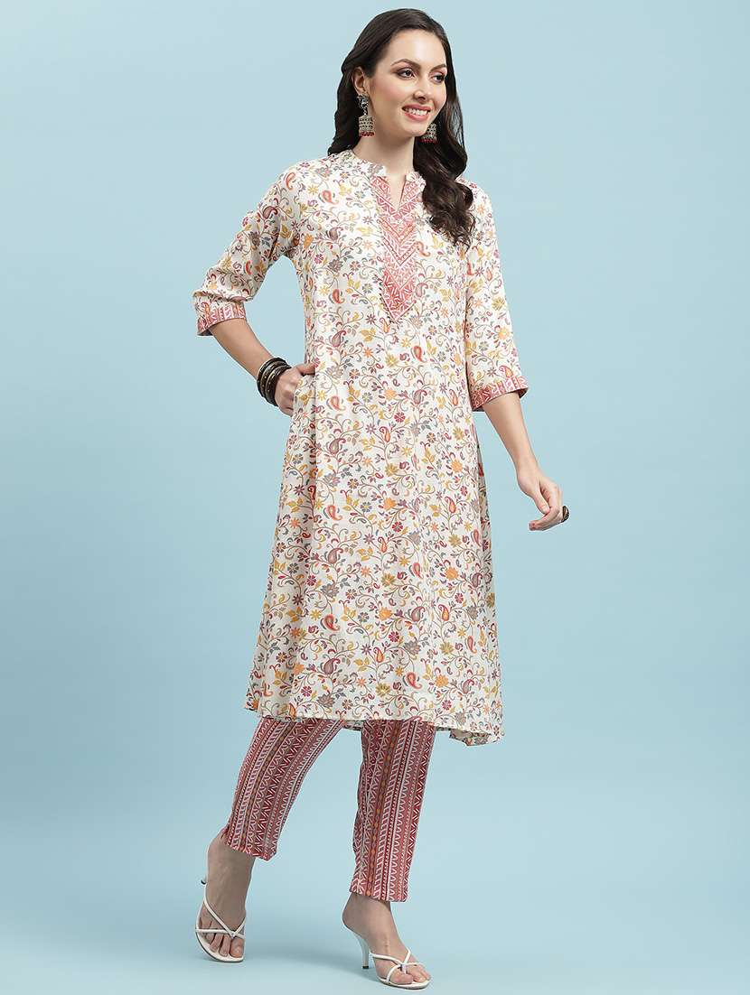 women three quarter sleeve kurta pant with dupatta set - 21714293 - Standard Image - 4