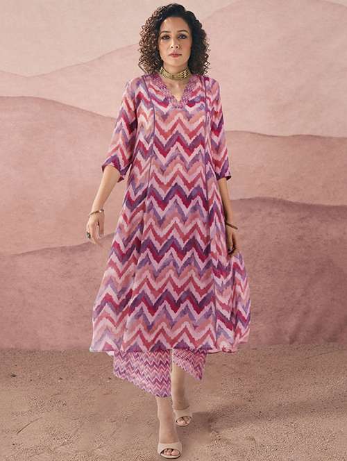 women chevron three quarter sleeve kurta palazzo set