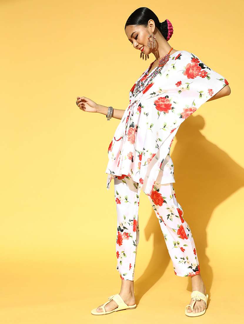Women White Floral Printed Ethnic  Co Ord Set