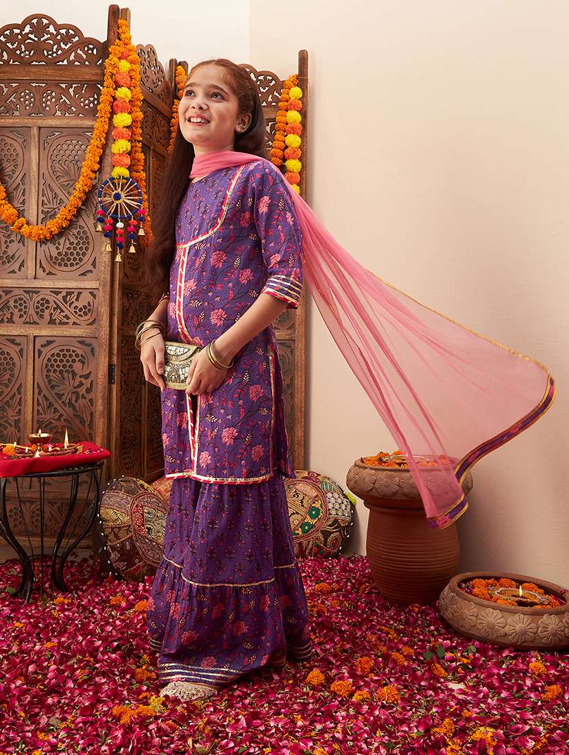 girls floral kurta sharara set with dupatta - 21716133 -  Standard Image - 1