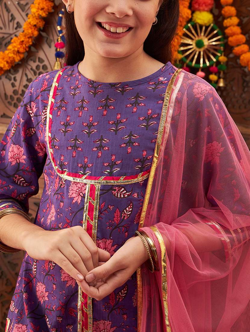 girls floral kurta sharara set with dupatta - 21716133 - Standard Image - 4