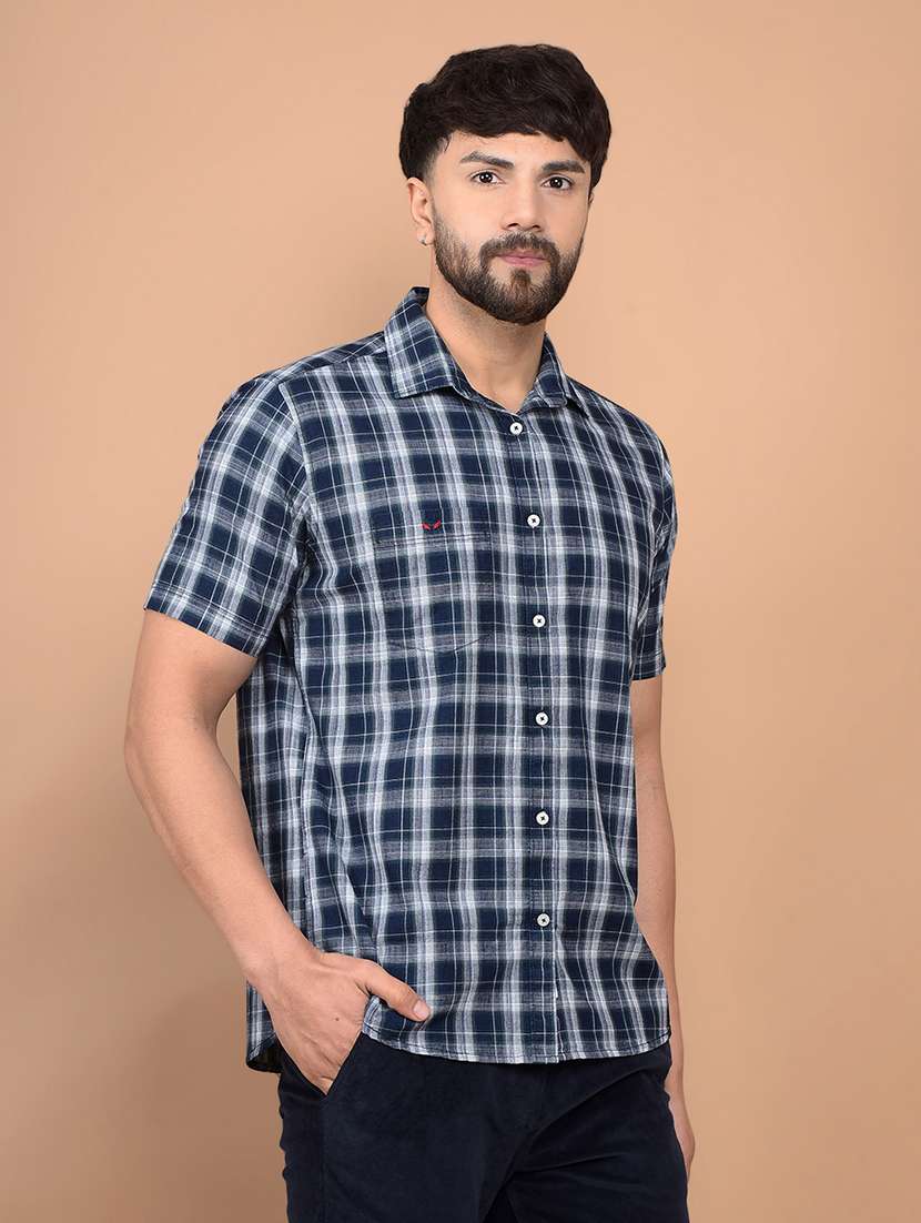 men short sleeves checkered casual shirt - 21716265 -  Standard Image - 1