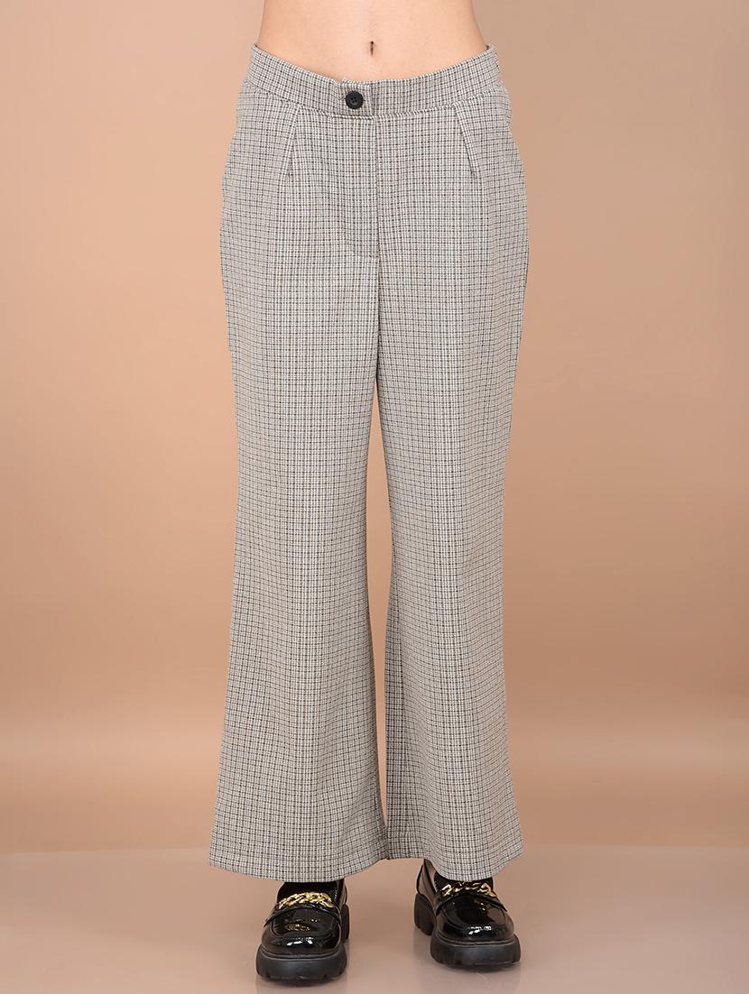 women self design blazer and trousers co-ord set - 21716356 - Standard Image - 4
