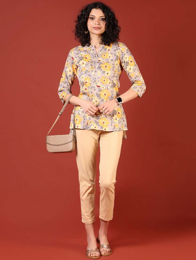 women three quarter sleeve straight kurti - 21716776 -  Standard Image - 4