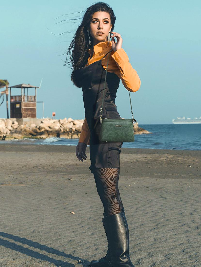 women textured sling bag - 21716913 - Standard Image - 4