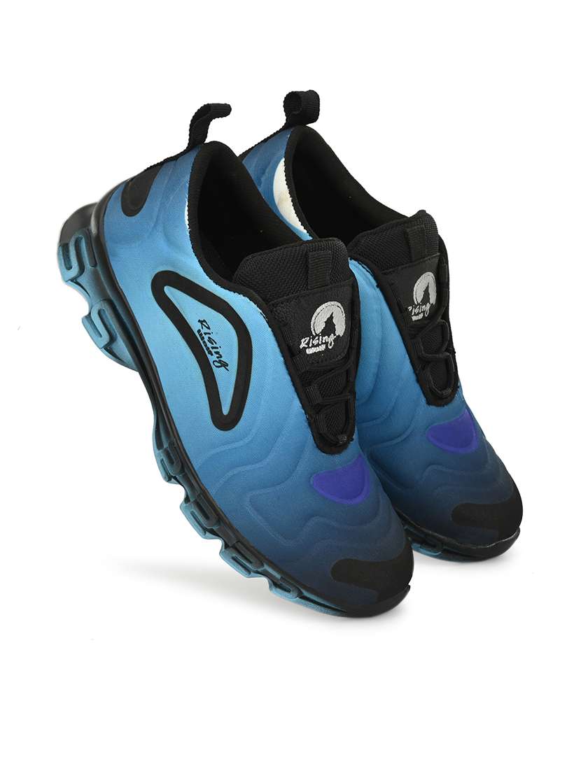 men lace up running sport shoes - 21717385 -  Standard Image - 1