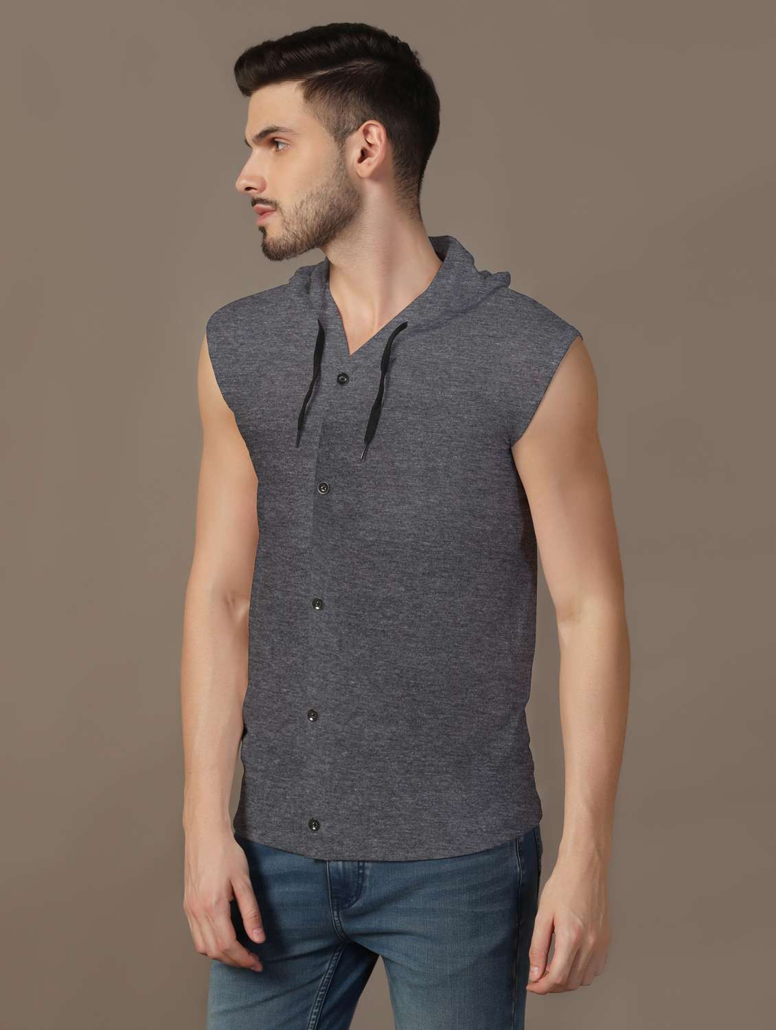 men sleeveless plain t-shirt - 21717476 -  Standard Image - 1