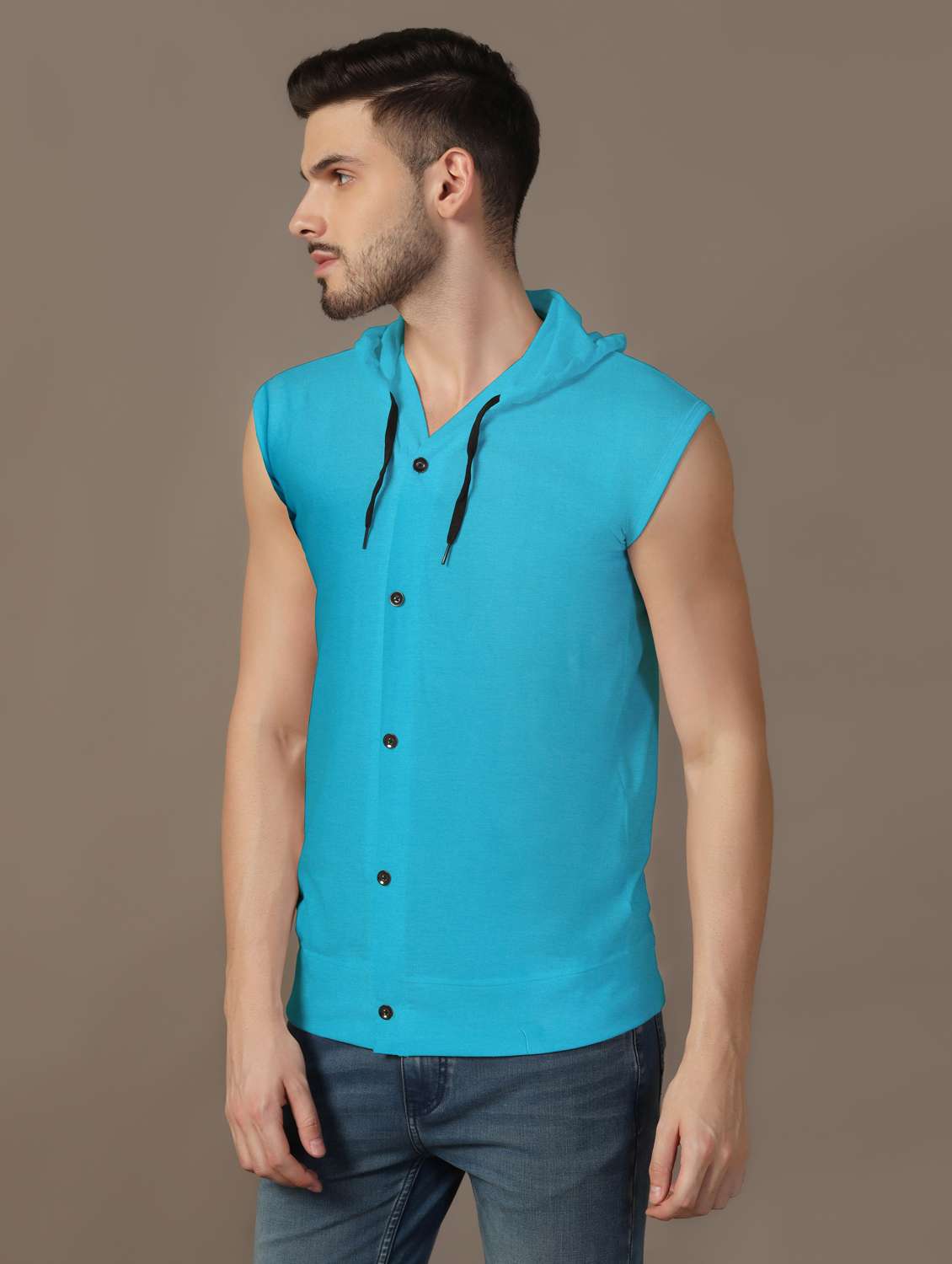 men sleeveless plain t-shirt - 21717480 -  Standard Image - 1