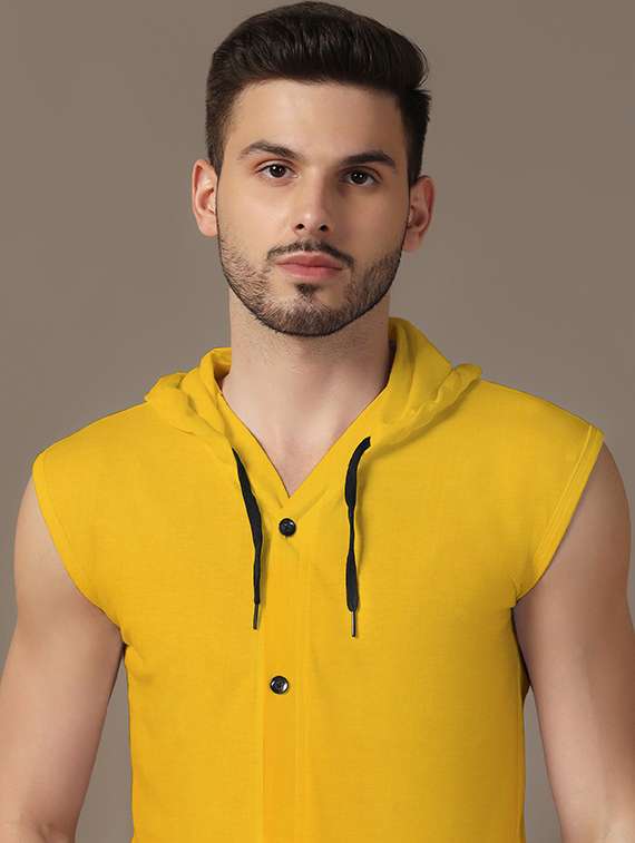 men sleeveless plain t-shirt - 21717484 -  Standard Image - 4
