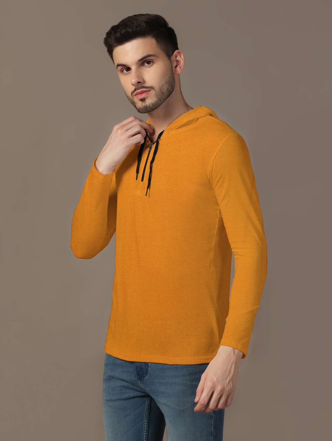 men hooded plain t-shirt - 21717558 -  Standard Image - 1