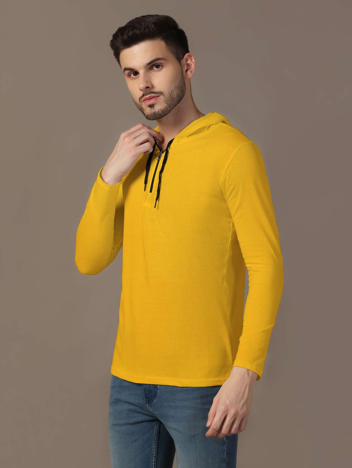 men hooded plain t-shirt - 21717564 -  Standard Image - 1