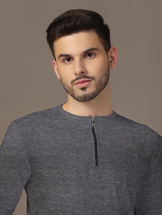 men long sleeves plain t-shirt - 21717586 - Standard Image - 4