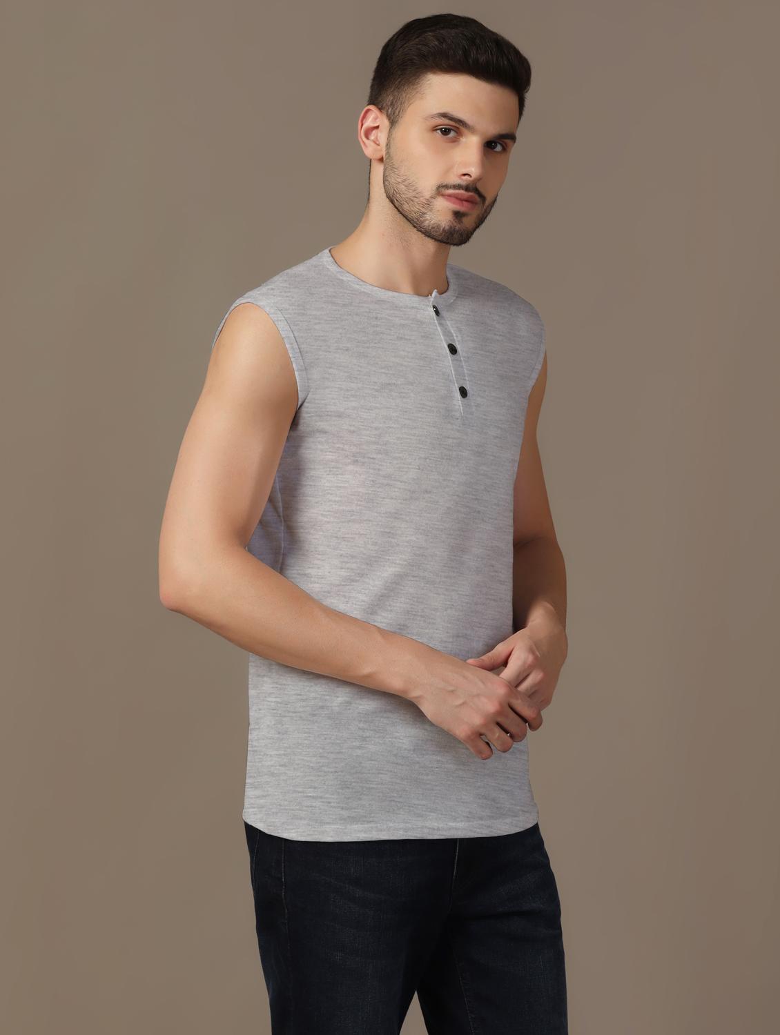 men sleeveless plain t-shirt - 21717675 - Standard Image - 1
