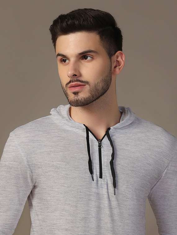 men hooded plain t-shirt - 21717692 -  Standard Image - 4
