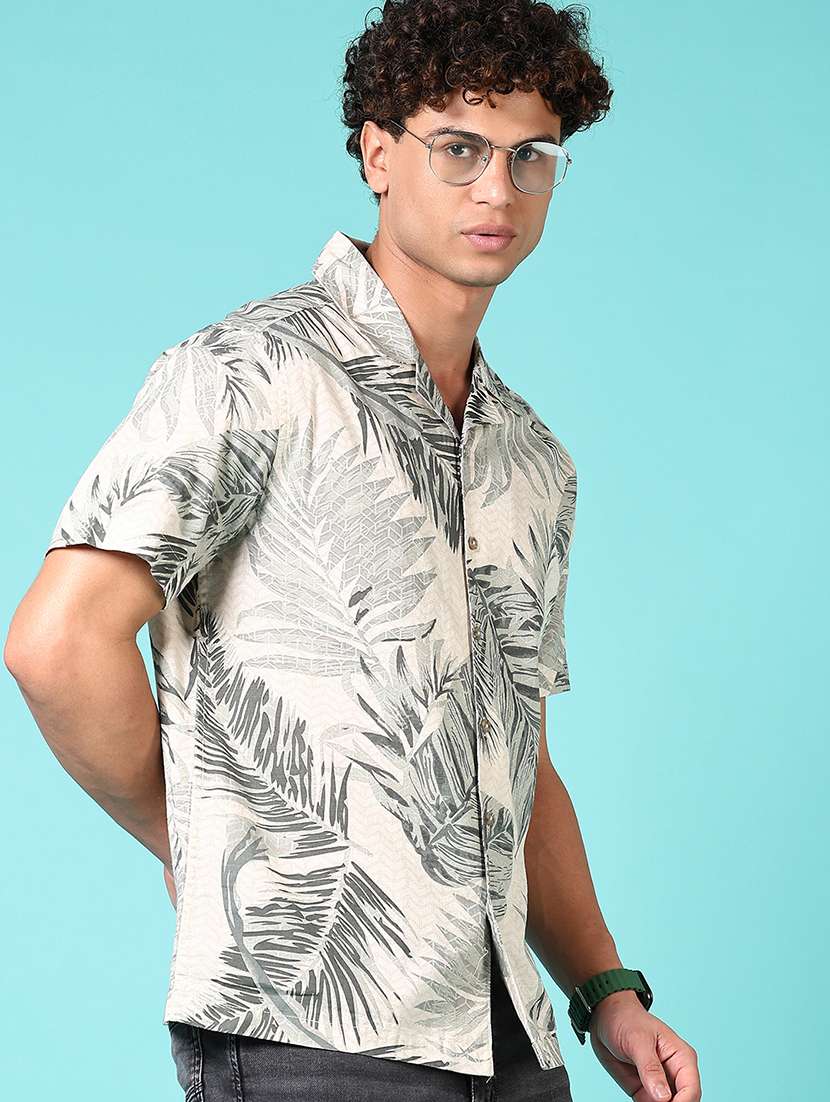 men printed short sleeve casual shirt - 21717943 -  Standard Image - 1