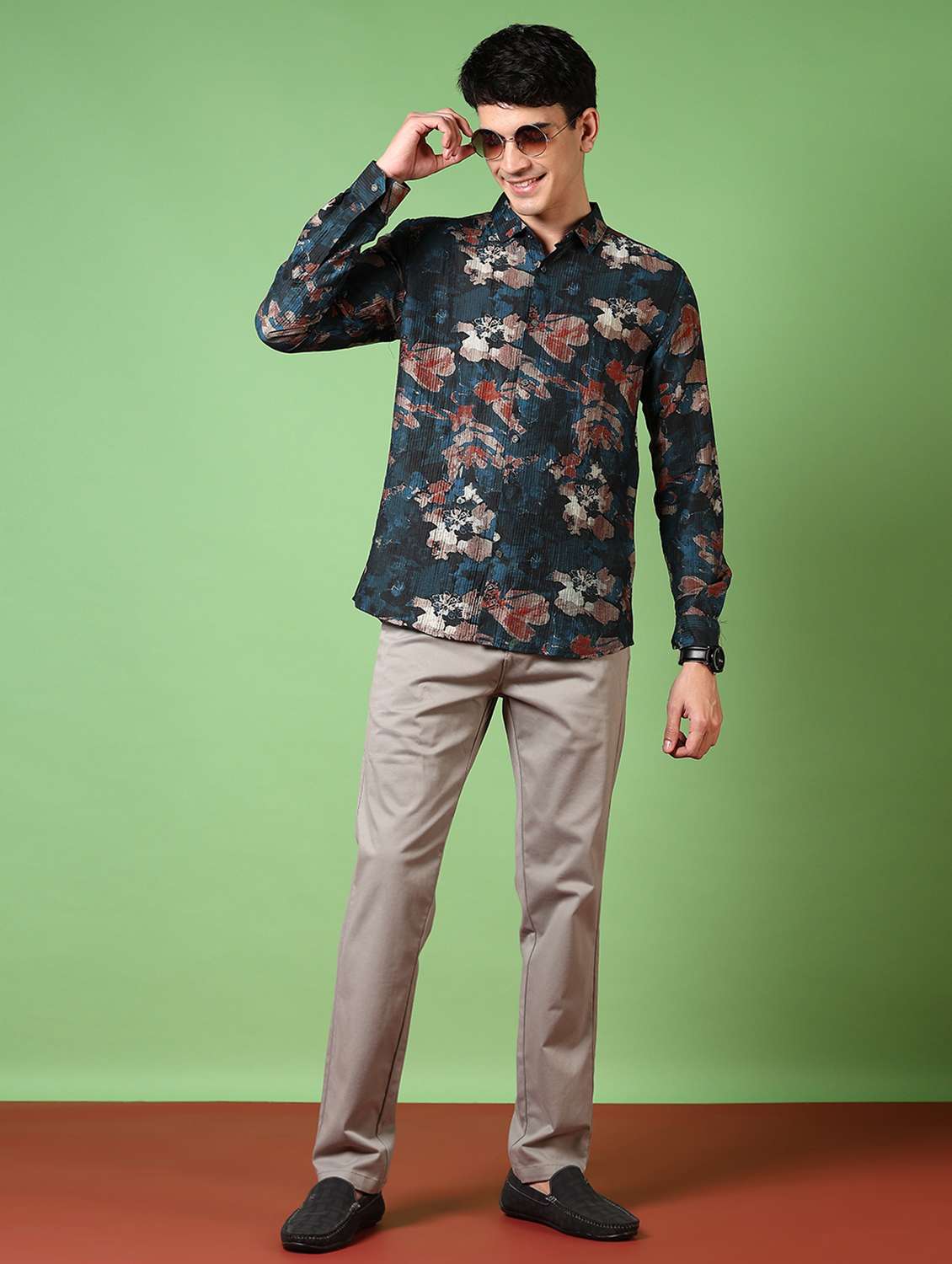 men solid flat front casual trouser - 21717973 -  Standard Image - 4