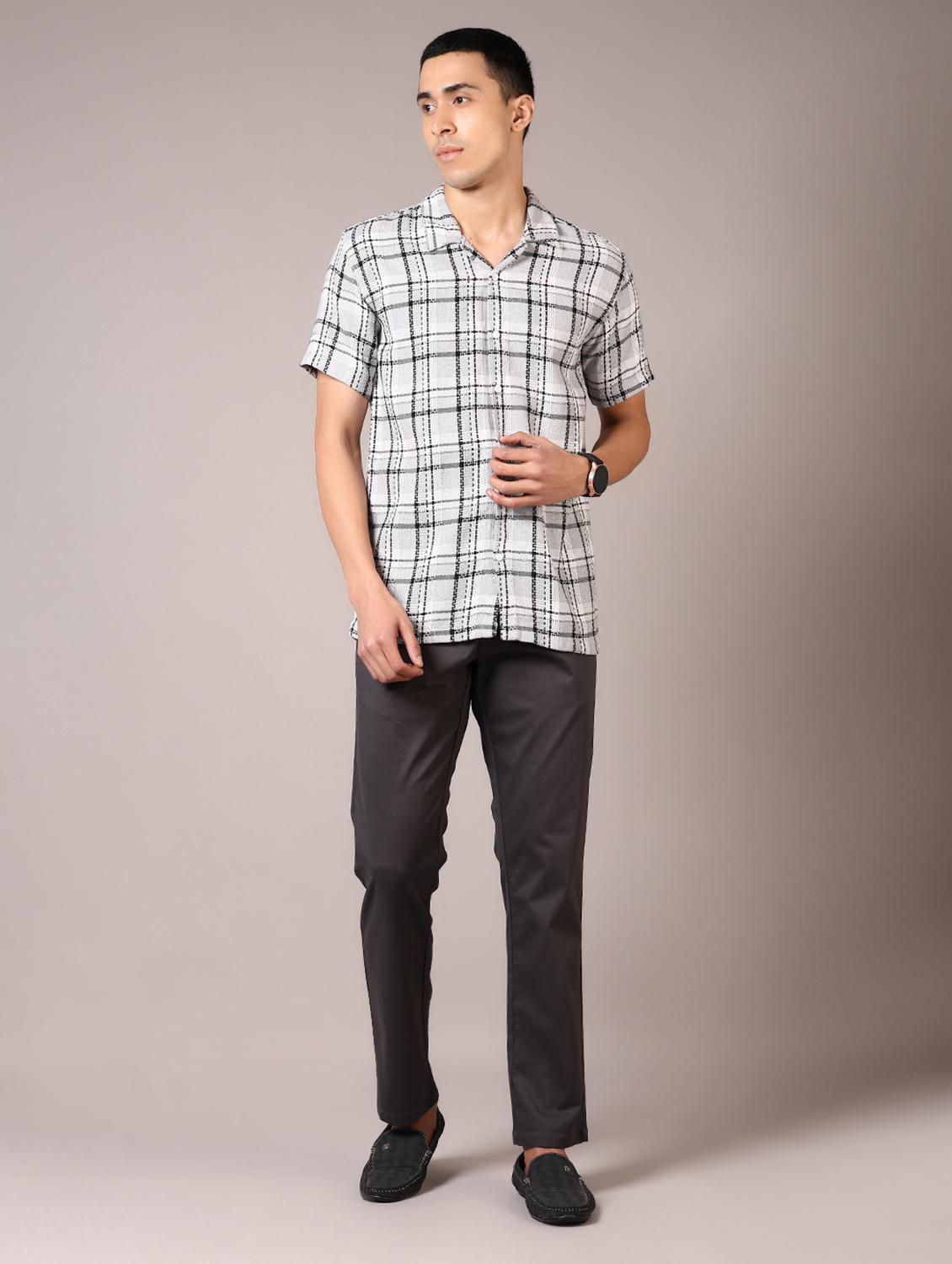 men solid flat front casual trouser - 21717978 - Standard Image - 4