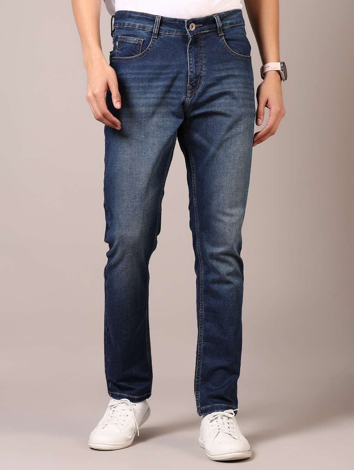 men washed mid rise jeans