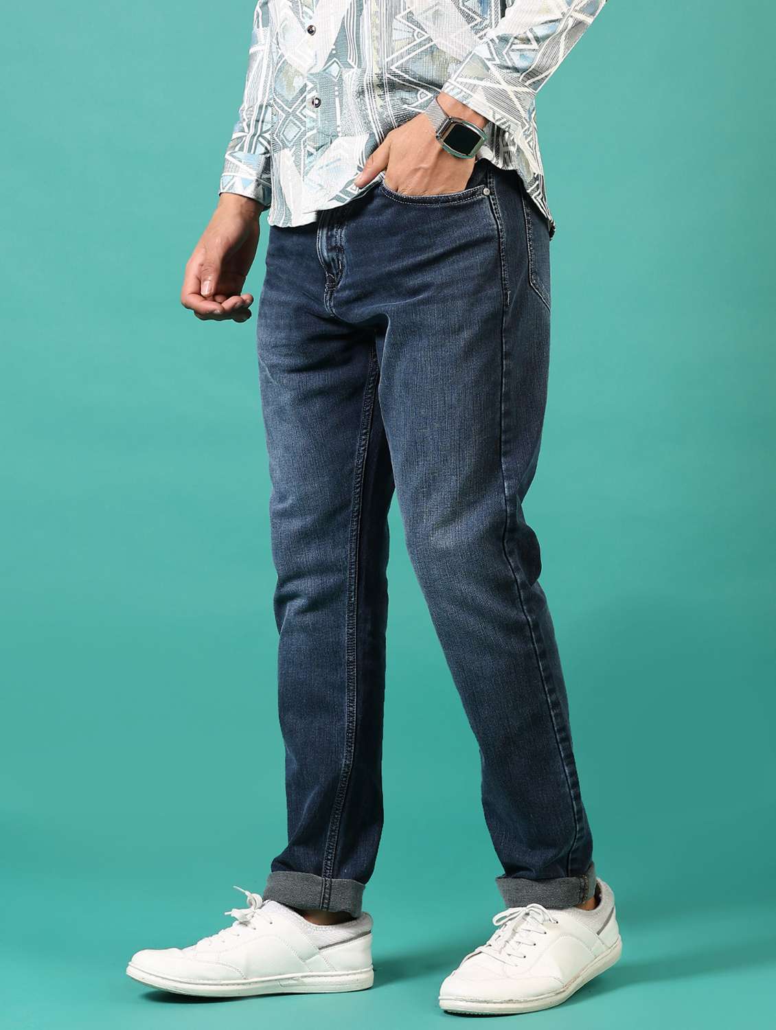 men washed mid rise jeans - 21718047 -  Standard Image - 1