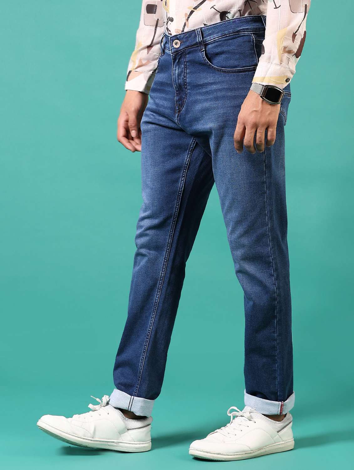 men washed mid rise jeans - 21718055 -  Standard Image - 1