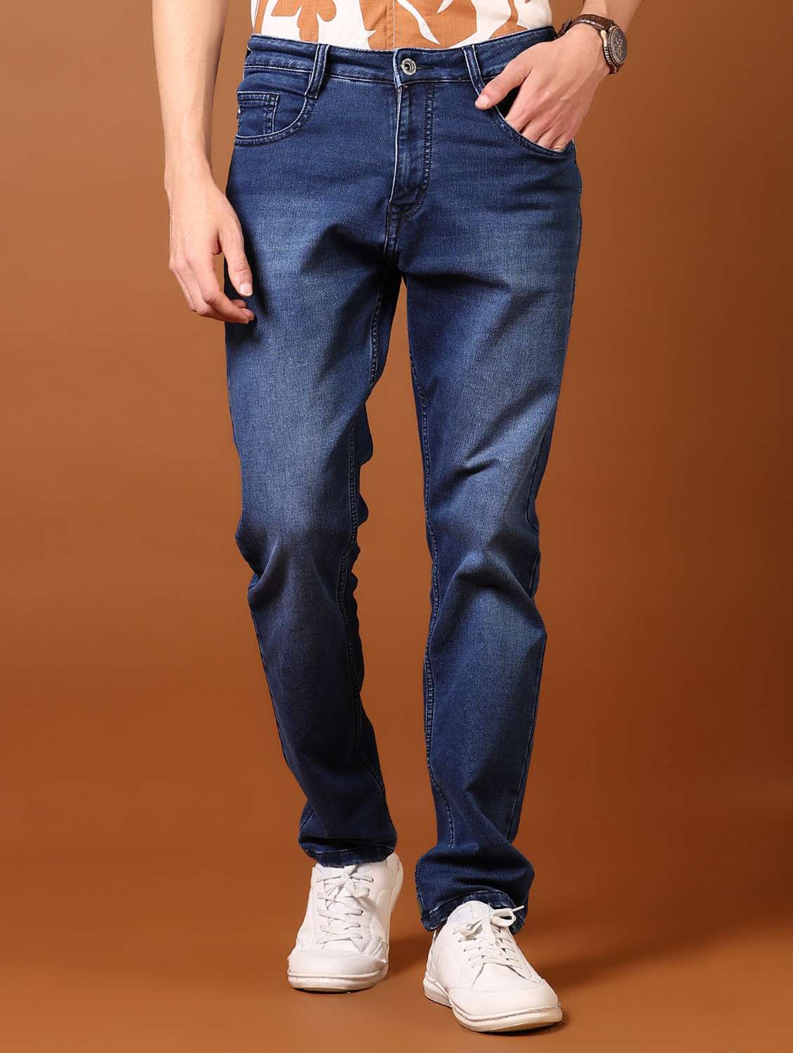 men washed mid rise jeans - 21718076 -  Standard Image - 1