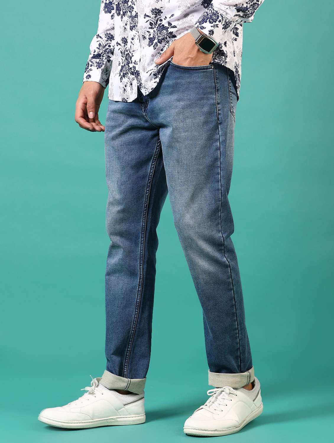 men washed mid rise jeans - 21718082 -  Standard Image - 1